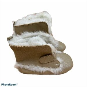 Old Navy Faux Fur Lined Ankle Boots Sz 4 Baby